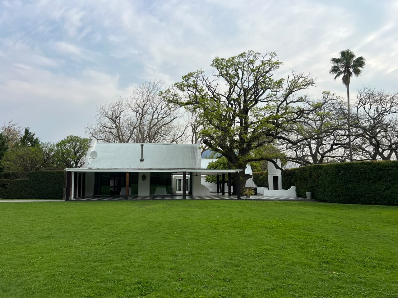 The manor house at La Paris Estate